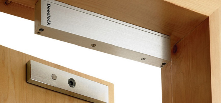 Magnetic lock installation Thermalito